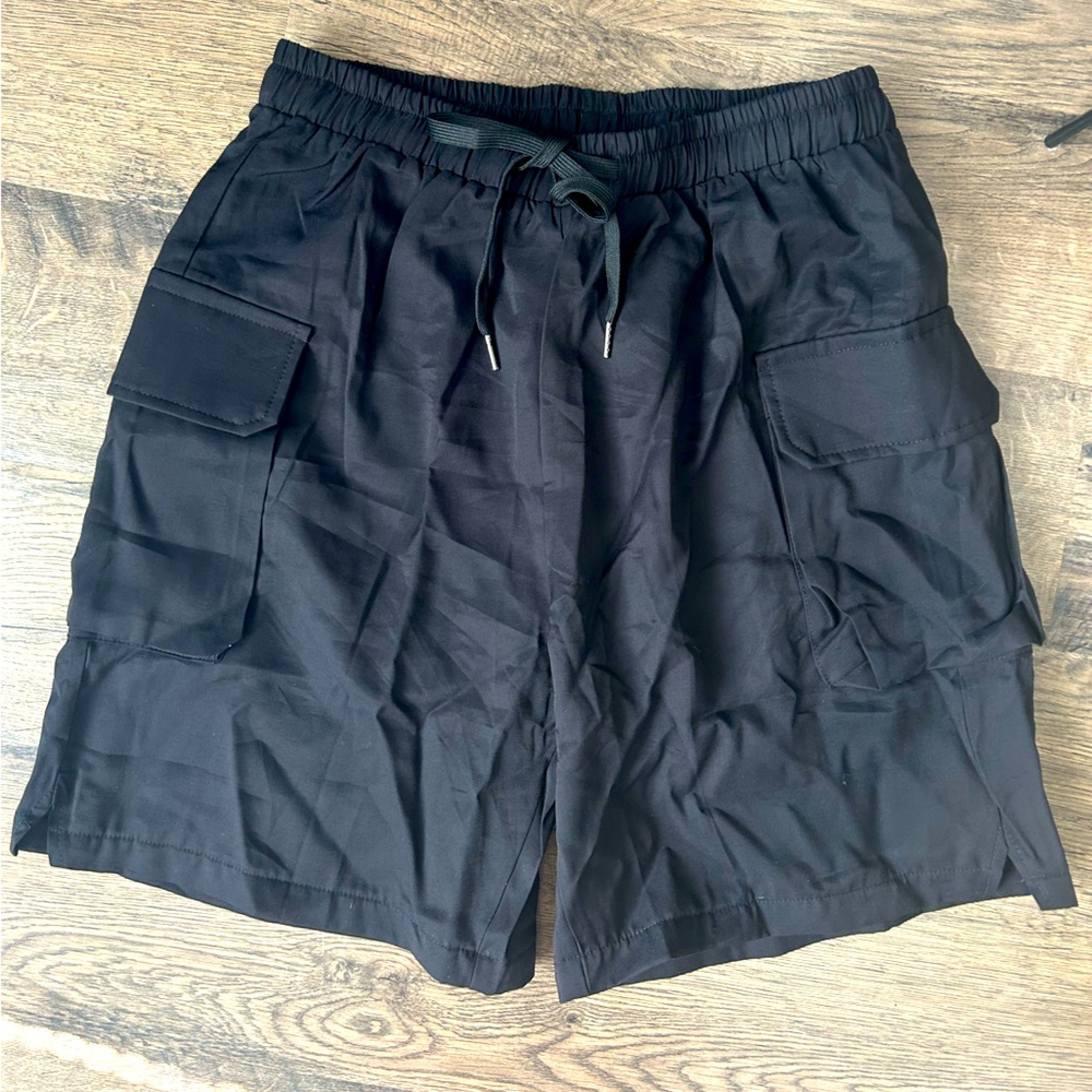 Black long cargo shorts drawstring size hiking mid thigh large deep pockets L